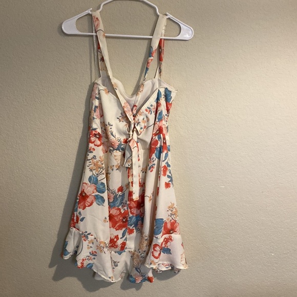 Dress - Picture 2 of 2